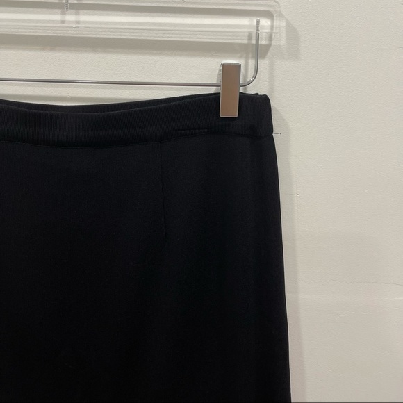 Exclusively Misook Pleated Trim Black Skirt Small - Picture 4 of 5